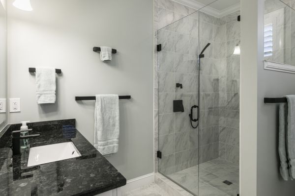 Granite Shower Installation in Spring Hill